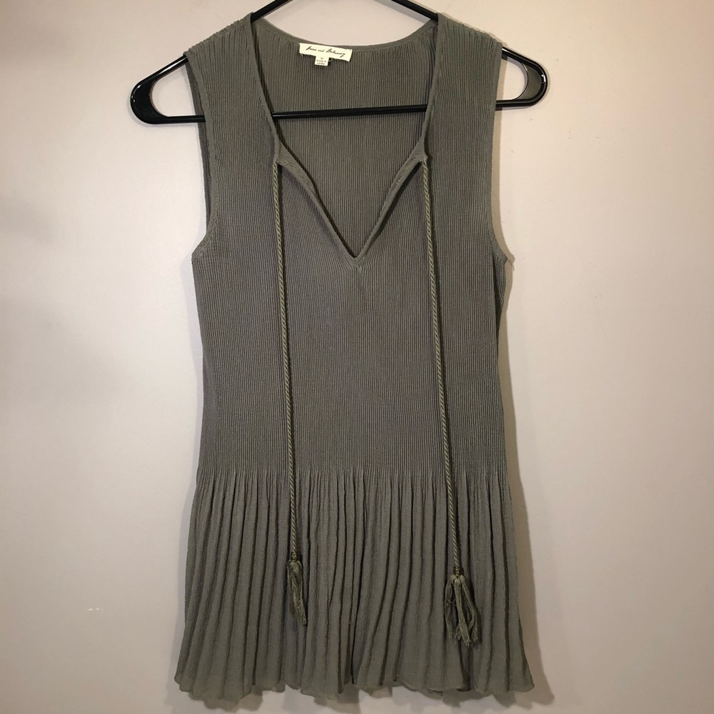 June and Delancey Tank Top size M